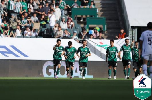 [서울=뉴시스] 프로축구 K리그1 전북현대의 전진우. (사진=한국프로축구연맹 제공) *재판매 및 DB 금지