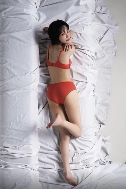 사진='캘빈클라인' 인스타그램 캡처 *재판매 및 DB 금지