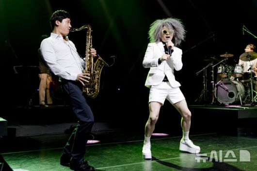 [서울=뉴시스]'2016 여우락_페스티벌' 무대 장면. (사진=국립극장 제공)