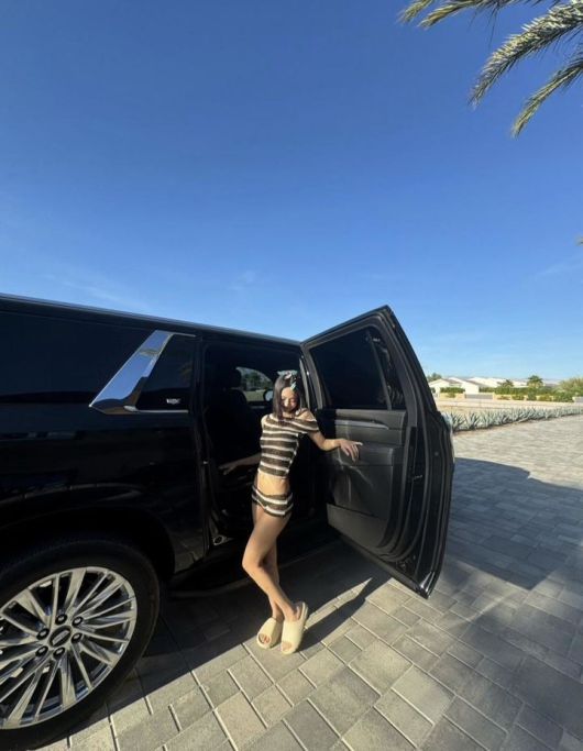 [서울=뉴시스] 제니. (사진=제니 인스타그램 캡처) 2025.04.25. photo@newsis.com *재판매 및 DB 금지