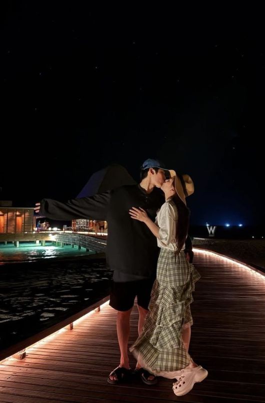 [서울=뉴시스] 에일리가 자신의 소셜미디어에 올린 사진. (사진=에일리 인스타그램 캡처) 2025.04.29. photo@newsis.com *재판매 및 DB 금지