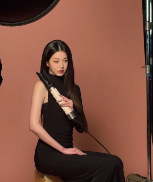 [서울=뉴시스] 장원영. (사진=장원영 인스타그램 캡처) 2025.04.30. photo@newsis.com *재판매 및 DB 금지