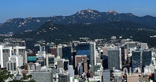 [서울=뉴시스] 서울 빌딩 숲.