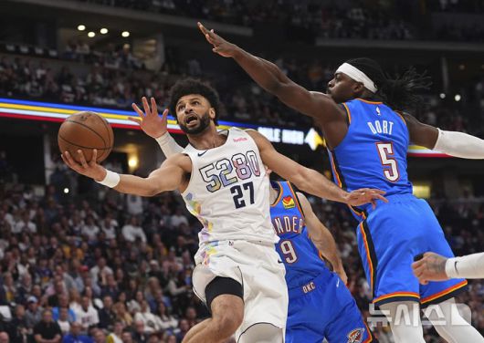 [덴버=AP/뉴시스] 미국프로농구(NBA) 덴버 너기츠의 자말 머레이. 2025. 5. 15.