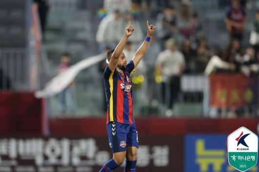 [서울=뉴시스]수원FC 안데르손 멀티골. (사진=한국프로축구연맹 제공)