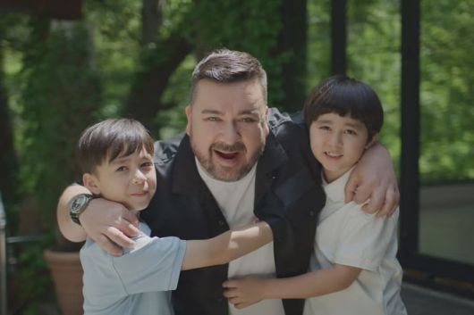 [서울=뉴시스] 왼쪽부터 윌리엄, 샘 해밍턴, 벤틀리. (사진=인스타그램 캡처) 2025.05.19. photo@newsis.com *재판매 및 DB 금지