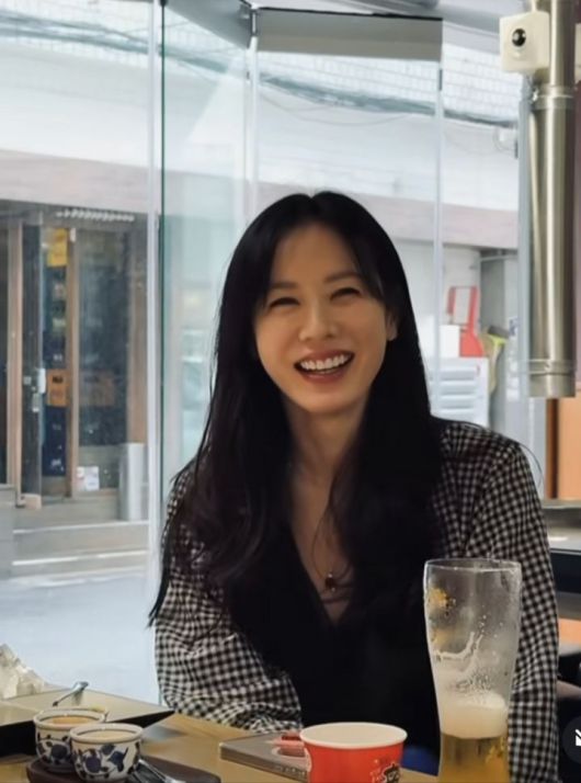 [서울=뉴시스] 손예진. (사진=손예진 인스타그램 캡처) 2025.05.22. photo@newsis.com *재판매 및 DB 금지