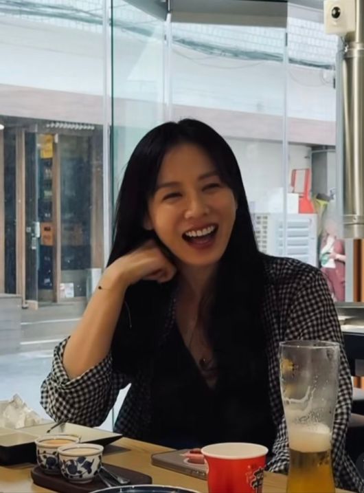 [서울=뉴시스] 손예진. (사진=손예진 인스타그램 캡처) 2025.05.22. photo@newsis.com *재판매 및 DB 금지