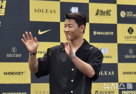 [부천=뉴시스] 하근수 기자= 잉글랜드 프로축구 프리미어리그(EPL) 울버햄튼의 황희찬, '2025 황희찬 풋볼 페스티벌' 개최. 2025. 05. 31. hatriker22@newsis.com