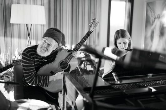 [서울=뉴시스] 스웰시즌 '포워드' 커버. (사진 = 리플레이 뮤직 제공) 2025.06.02. photo@newsis.com *재판매 및 DB 금지