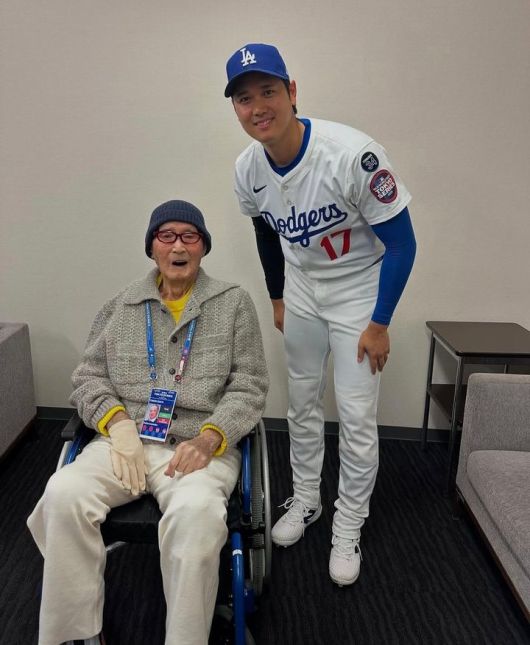 [서울=뉴시스] 나가시마 시게오 요미우리 자이언츠 종신 명예 감독과 오타니 쇼헤이. (사진 = 오타니 쇼헤이 인스타그램 캡처) *재판매 및 DB 금지