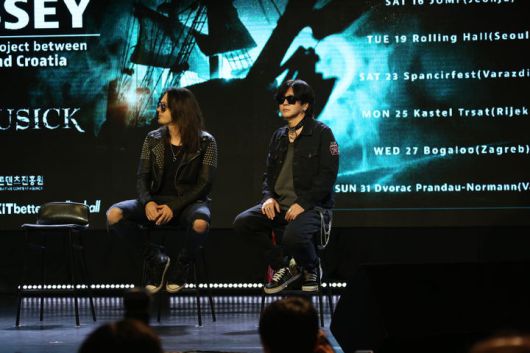 [서울=뉴시스] 윤도현, 디노 젤루식. (사진 = 이음컬쳐 제공) 2025.06.09. photo@newsis.com *재판매 및 DB 금지