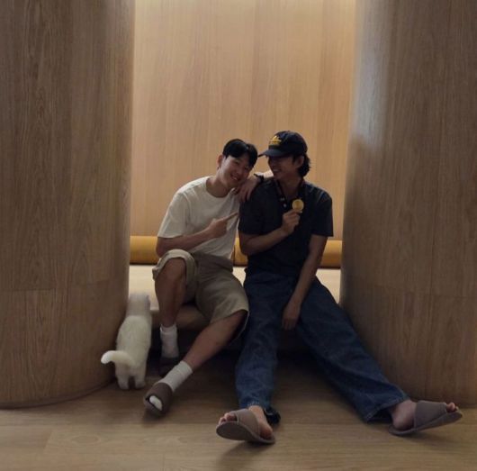 [서울=뉴시스] 손흥민(왼쪽), 공유. (사진=공유 인스타그램 캡처) 2025.06.19. photo@newsis.com *재판매 및 DB 금지