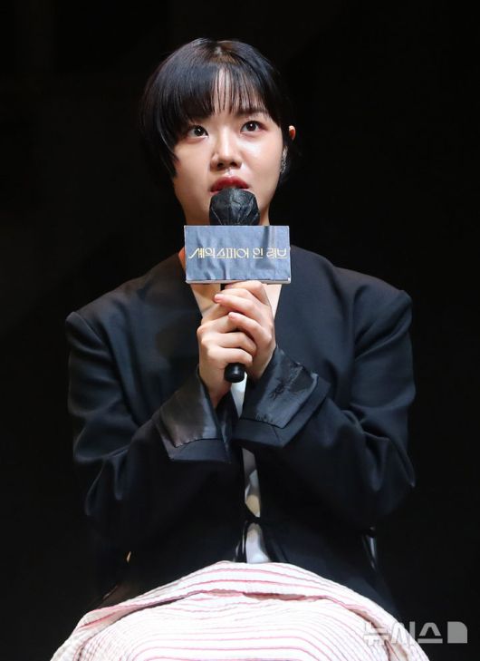 뉴시스