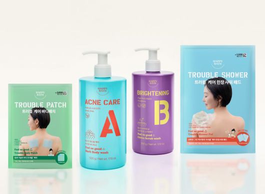 [서울=뉴시스] 아모레퍼시픽 해피바스는 지난 15일 필쏘굿 바디케어 라인의 바디워시와 한장 샤워 패드, 바디패치를 다이소 전용으로 출시했다.(사진=아모레퍼시픽 제공) *재판매 및 DB 금지