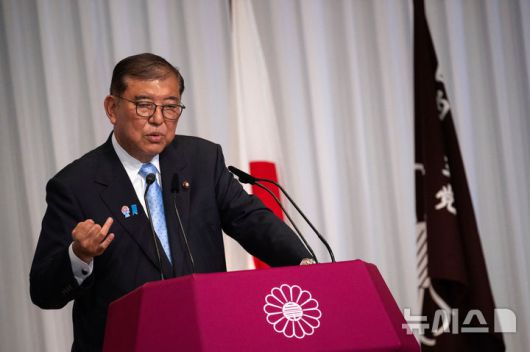 [도쿄=AP/뉴시스] 이시바 시게루 일본 총리가 21일 도쿄 자민당 본부에서 열린 기자회견에 참석하고 있다. 2025.07.21. photo@newsis.com