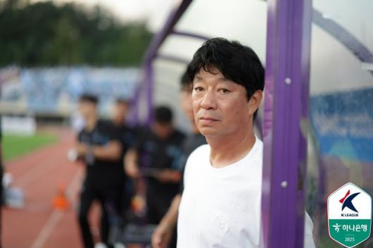 [서울=뉴시스] 프로축구 K리그1 대구FC의 김병수 감독. (사진=한국프로축구연맹 제공) *재판매 및 DB 금지