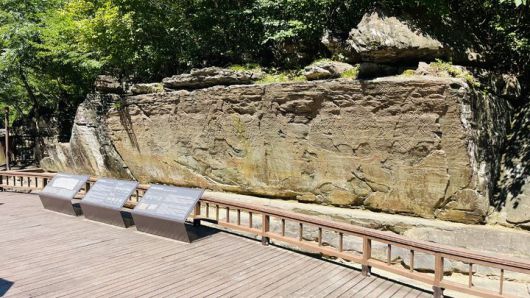 [울산=뉴시스] 울주 대곡리 반구대 암각화 (사진=국가유산청 제공) 2025.08.01. photo@newsis.com *재판매 및 DB 금지