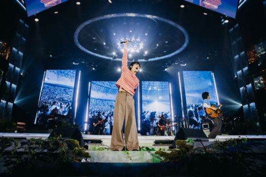 [서울=뉴시스] 그룹 사운드 '잔나비'가 인디 밴드로는 이례적으로 데뷔 11년 만에 국내 대중음악 콘서트계 상징으로 통하는 서울 송파구 올림픽공원 케이스포돔(옛 체조경기장)에 입성했다. (사진 = 페포니 뮤직 제공) 2025.08.03. photo@newsis.com *재판매 및 DB 금지