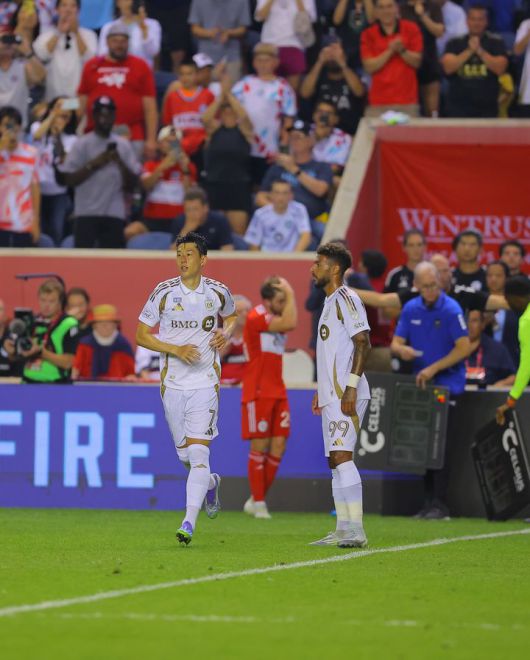 [서울=뉴시스] 미국 프로축구 메이저리그사커(MLS) 로스앤젤레스FC(LAFC)의 손흥민. (사진=LAFC SNS 캡처) *재판매 및 DB 금지