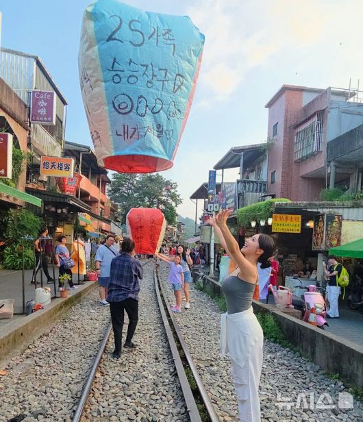 [뉴시스] 치어리더 김현영. (사진=인스타그램)