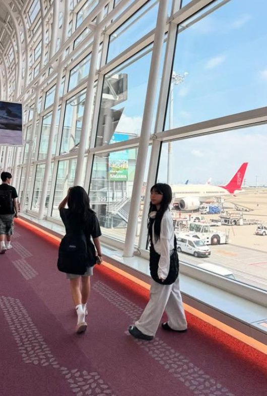 [서울=뉴시스] 슈 쌍둥이 딸의 모습. (사진=슈 인스타그램 캡처) 2025.08.28. photo@newsis.com *재판매 및 DB 금지