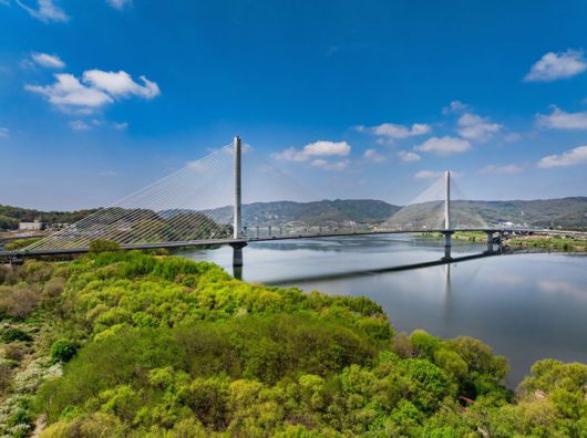 [서울=뉴시스]강동구에서 바라본 고덕토평대교. 2025.09.04. (사진=강동구 제공) *재판매 및 DB 금지