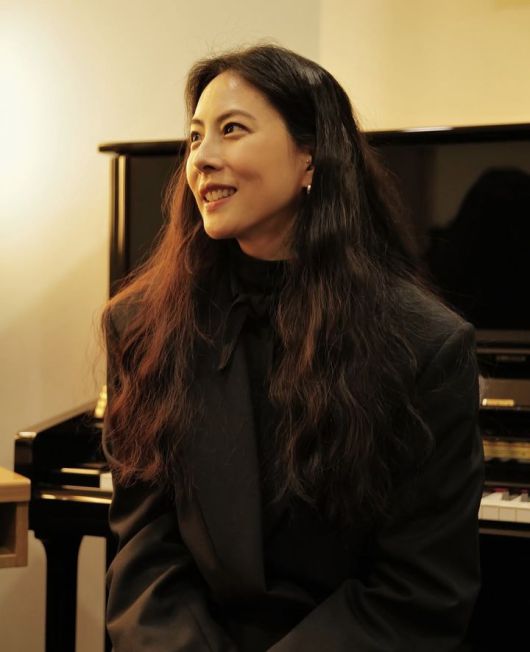 [서울=뉴시스] 가수 박지윤이 콘서트를 앞두고 딸을 깜짝 공개했다. (사진=박지윤 인스타그램 캡처) 2025.09.27. photo@newsis.com *재판매 및 DB 금지