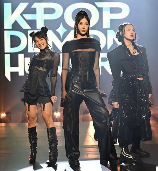 [서울=뉴시스] 레이 아미, 이재, 오드리 누나. (사진 = 인스타그램 캡처) 2025.10.12. photo@newsis.com *재판매 및 DB 금지