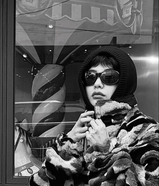 [서울=뉴시스] 가수 겸 배우 나나. (사진=나나 인스타그램 캡처) 2025.11.07. photo@newsis.com *재판매 및 DB 금지