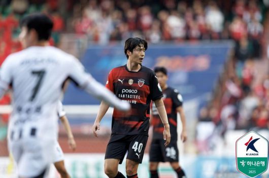 [서울=뉴시스] 프로축구 K리그1 포항스틸러스의 기성용. (사진=한국프로축구연맹 제공) *재판매 및 DB 금지