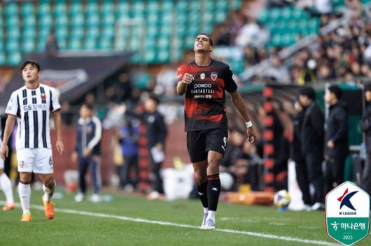 [서울=뉴시스] 프로축구 K리그1 포항스틸러스의 조르지. (사진=한국프로축구연맹 제공) *재판매 및 DB 금지