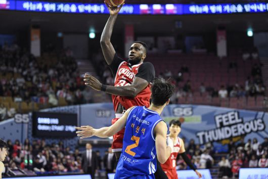 [서울=뉴시스] 프로농구 서울 SK의 자밀 워니. (사진=KBL 제공) *재판매 및 DB 금지