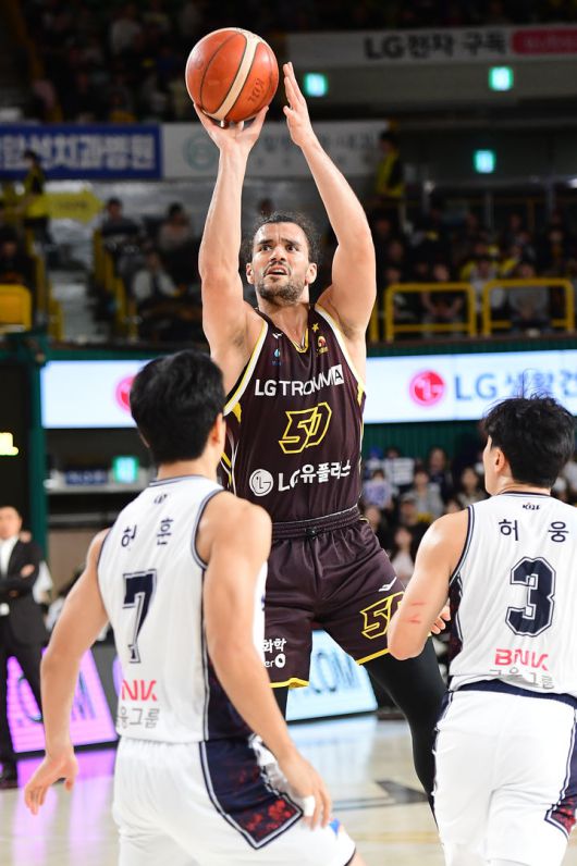 [서울=뉴시스] 프로농구 창원 LG의 아셈 마레이. (사진=KBL 제공) *재판매 및 DB 금지