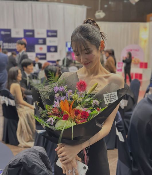 [서울=뉴시스] 배우 박지현. (사진=박지현 인스타그램 캡처) 2025.11.20. photo@newsis.com *재판매 및 DB 금지