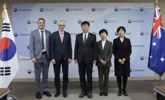 [세종=뉴시스] 국가데이터처는 지난 4일부터 이틀간 대전에서 호주 통계청과 통계협력 양자회의를 열었다고 5일 밝혔다. (사진=데이터처 제공) 2025.12.05. photo@newsis.com *재판매 및 DB 금지