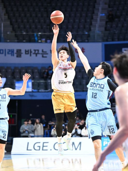 [서울=뉴시스] 프로농구 안양 정관장의 변준형. (사진 = KBL 제공) *재판매 및 DB 금지