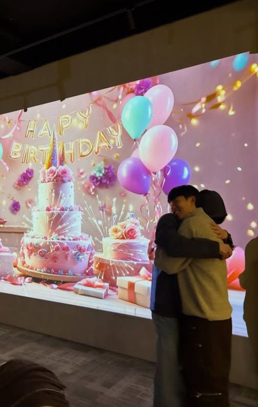 [서울=뉴시스] 박서준, 손흥민. (사진=박서준 인스타그램 캡처) 2025.12.24. photo@newsis.com *재판매 및 DB 금지