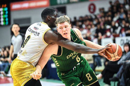 [서울=뉴시스] 프로농구 원주 DB의 헨리 엘런슨. (사진=KBL 제공) *재판매 및 DB 금지