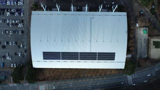 [울산=뉴시스] 문수실내수영장 태양광 발전 설비. (사진=울산시설공단 제공) 2025.12.26.  photo@newsis.com *재판매 및 DB 금지