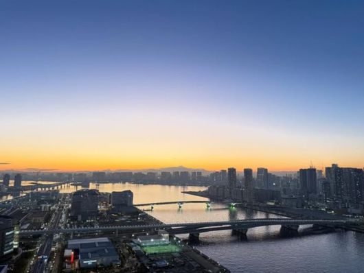 [서울=뉴시스] 가수 겸 배우 박유천이 2025년 마지막 날 팬들에게 인사를 전했다. (사진=박유천 인스타그램 캡처) 2025.12.31. photo@newsis.com *재판매 및 DB 금지