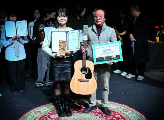 [서울=뉴시스] 윤소라, 김광복. (사진 = 김광석추모사업회 제공) 2026.01.07. photo@newsis.com *재판매 및 DB 금지