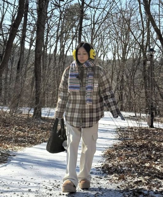 [서울=뉴시스] 배우 황신혜. (사진=황신혜 인스타그램 캡처) 2026.01.13.?photo@newsis.com *재판매 및 DB 금지