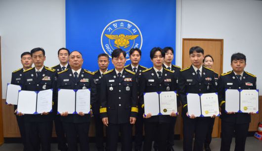 [거창=뉴시스] 거창소방서 상반기 정기 인사발령 (사진=거창소방서 제공) 2026. 01. 15. photo@newsis.com  *재판매 및 DB 금지