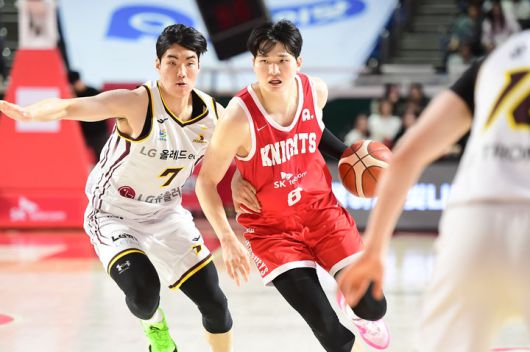 [서울=뉴시스] 프로농구 서울 SK의 안영준. (사진=KBL 제공) *재판매 및 DB 금지