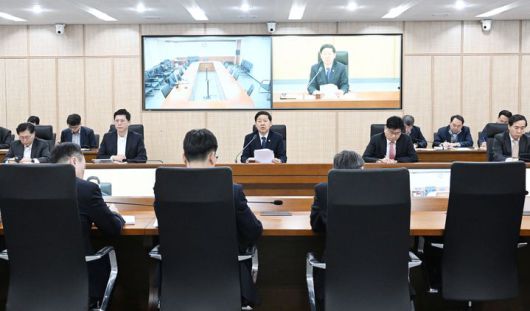 [서울=뉴시스] 구윤철 부총리 겸 재정경제부 장관이 19일 세종시 정부세종청사에서 재정경제부 확대간부회의를 주재하고 있다. (사진=재정경제부 제공) 2026.01.19. photo@newsis.com *재판매 및 DB 금지