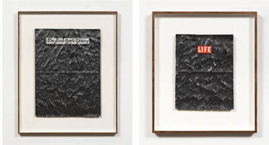 페로탕 최병소 개인전. Untitled 0221206, 2022, Ballpoint pen and pencil on newspaper, 55 × 40 × 1 cm, Framed: 75.5 × 61 ×3.5 cm. Courtesy of the artist and Perrotin.  Untitled 0221101, 2022, Ballpoint pen and pencil on magazine, 23.5 × 18.5 × 1 cm, Framed: 38.5 × 33 × 3.5 cm. Courtesy of the artist and Perrotin.  *재판매 및 DB 금지