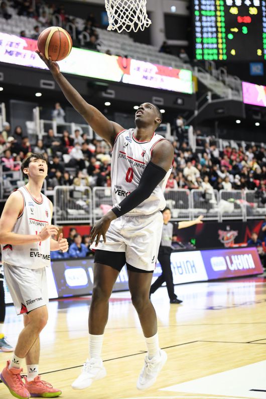 [서울=뉴시스] 프로농구 안양 정관장의 조니 오브라이언트. (사진=KBL 제공) *재판매 및 DB 금지