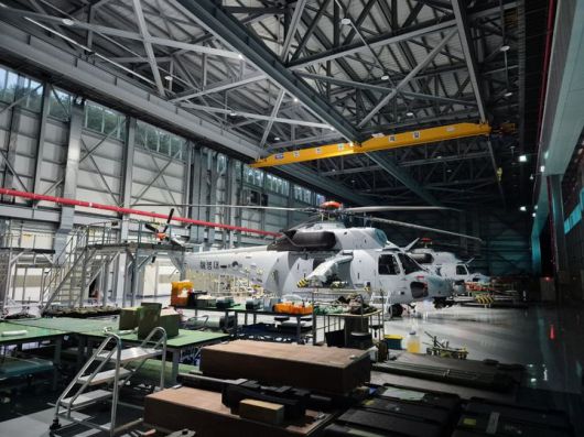 [진주=뉴시스]진주시, KAI회전익비행센터에서 해병대 상륙공격 헬기 작업 모습.(사진=진주시 제공).2026.01.22.photo@newsis.com *재판매 및 DB 금지