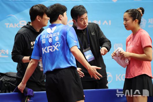 [서울=뉴시스]탁구 황금 콤비 임종훈-신유빈. (사진=대한탁구협회 제공)